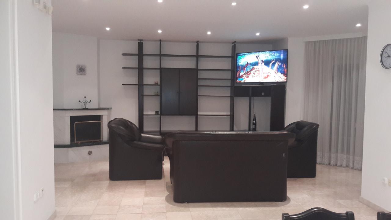 Pero Panzio Bed and Breakfast Debrecen Esterno foto