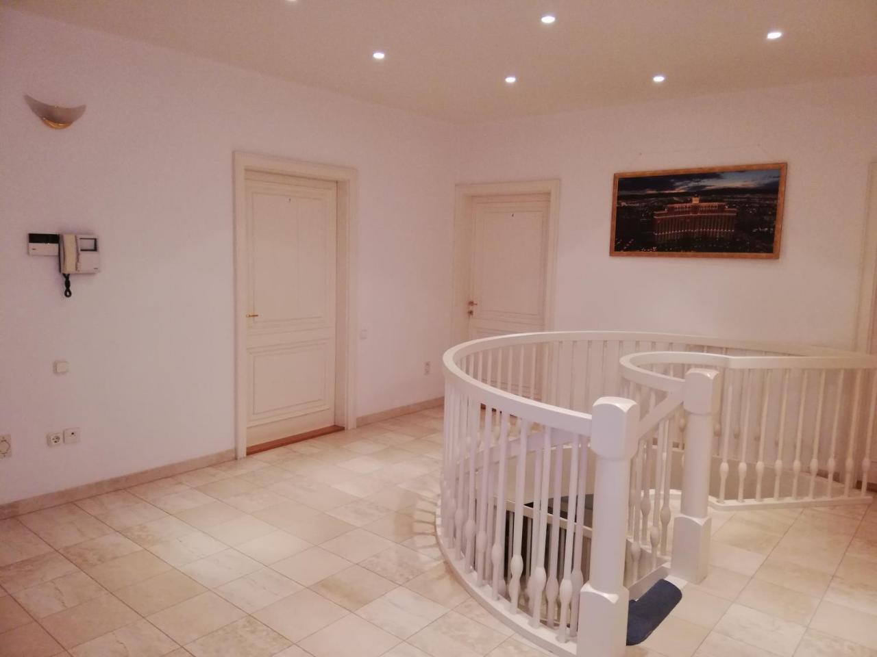 Pero Panzio Bed and Breakfast Debrecen Esterno foto