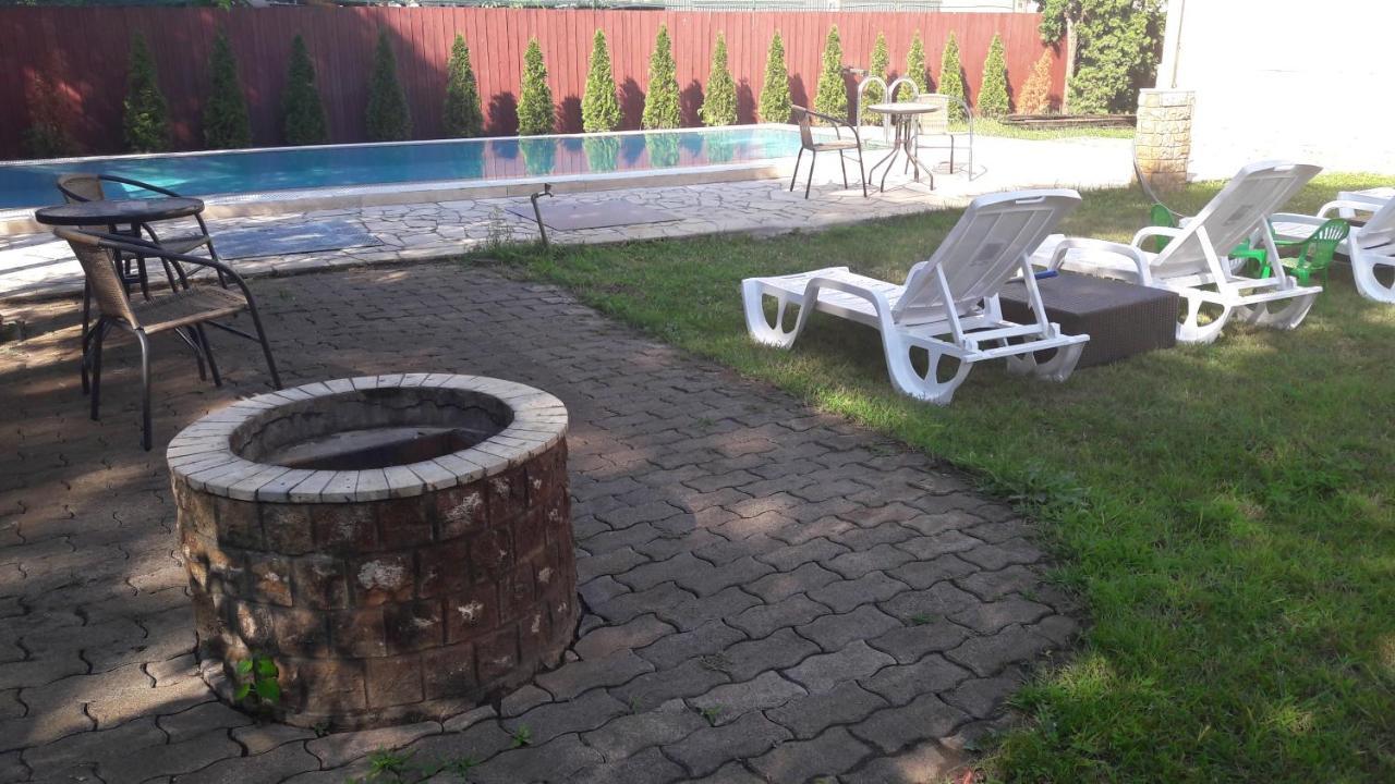 Pero Panzio Bed and Breakfast Debrecen Esterno foto